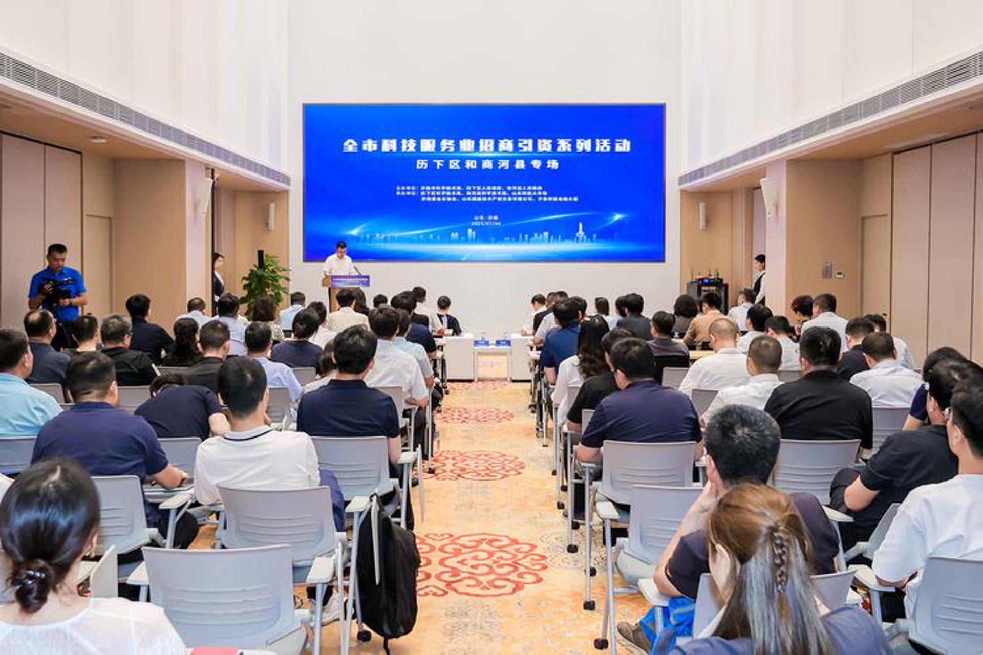 揭秘国际新闻选购指南:您的全球资讯宝典